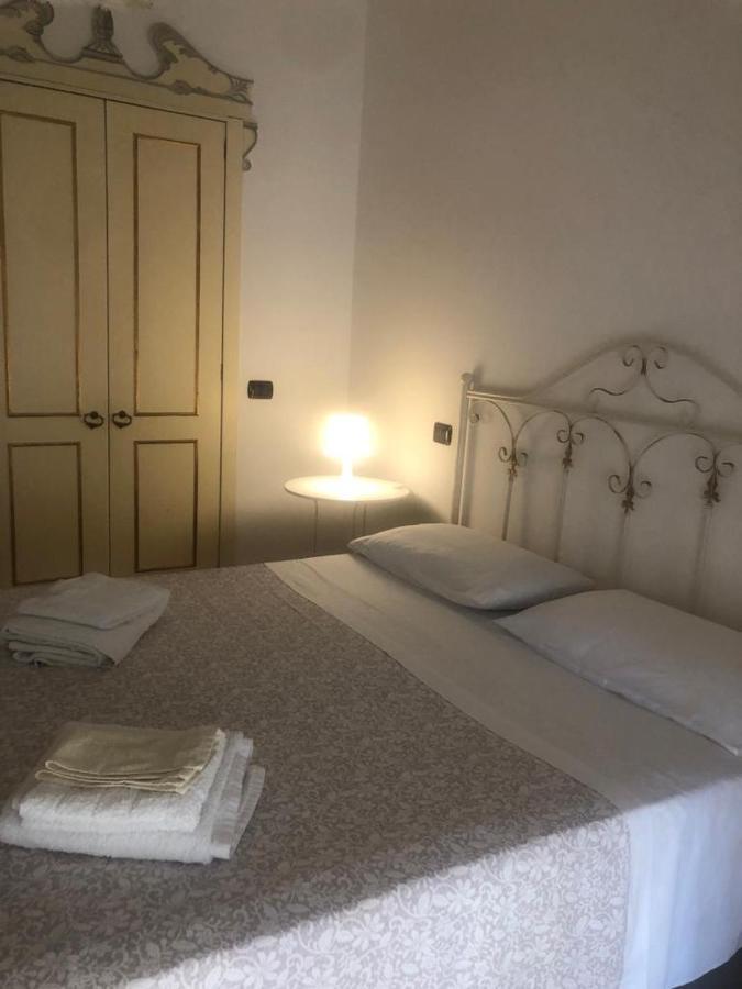Il Cuore Di Napoli Extérieur photo